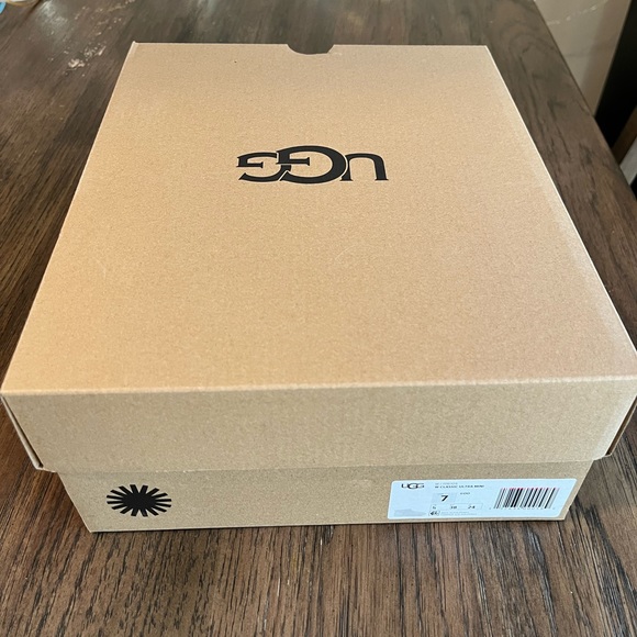 Ugg Ultra Mini Goose - Picture 5 of 9